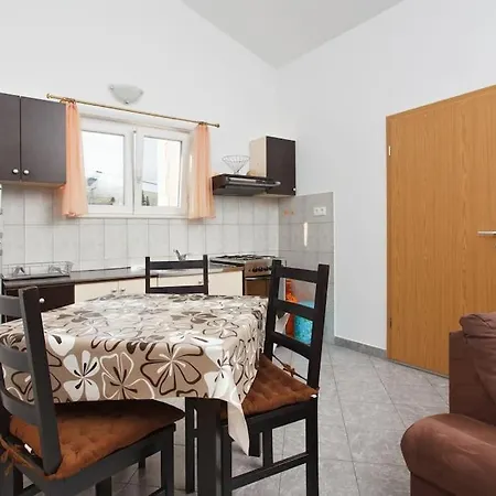 Διαμέρισμα Mani *